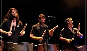 82852-cr Les Tambours du Bronx 11-04-2015 (Zz) (p)